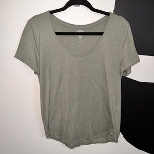 Perfectly Soft Perfectly You Perfect Tee - Size Large